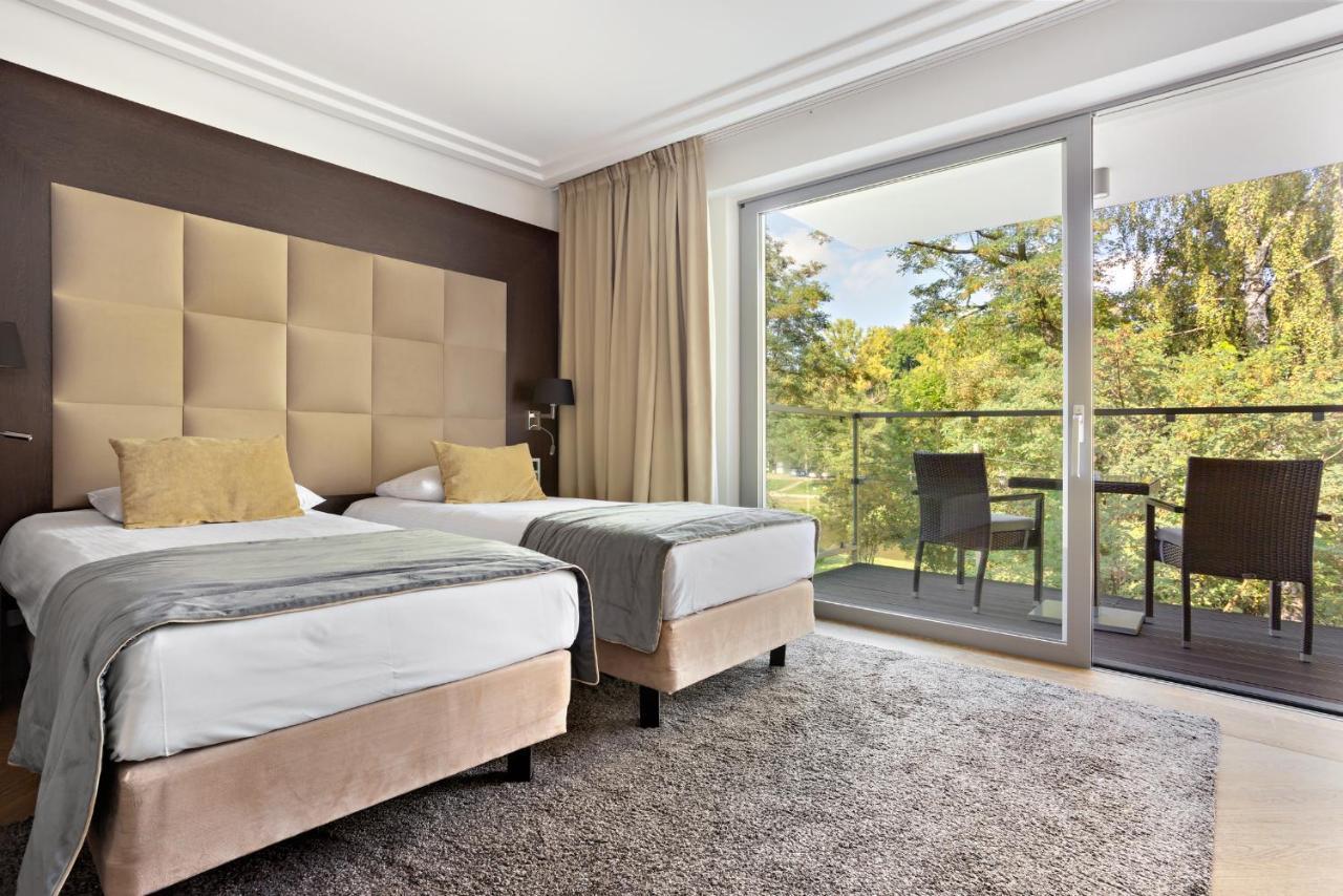 Hotel Olympic Spa & Wellness Ustron Extérieur photo