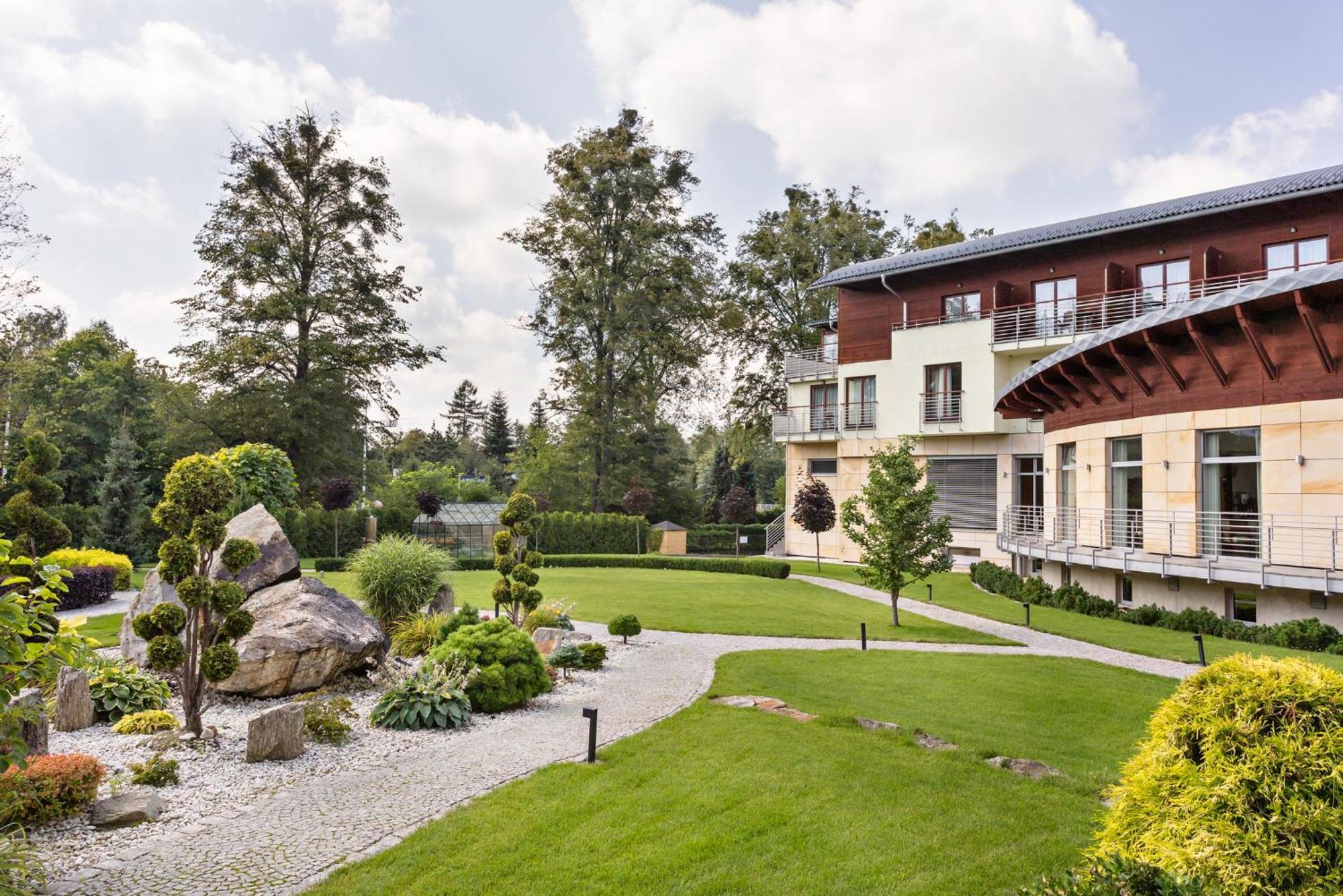 Hotel Olympic Spa & Wellness Ustron Extérieur photo